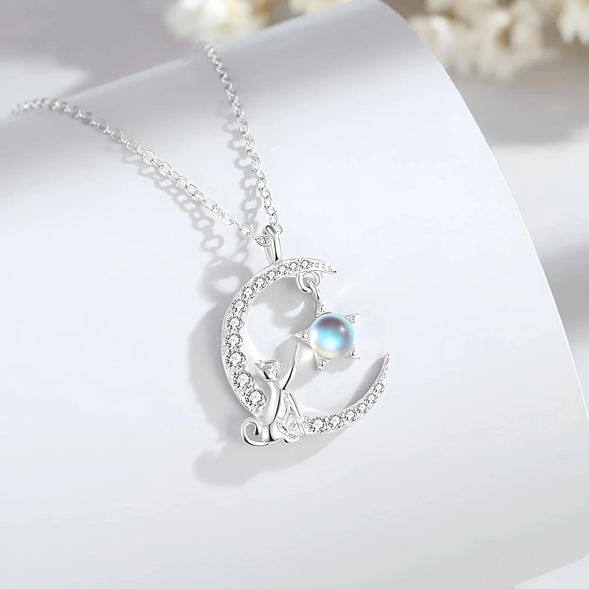 Luna Mia – Silberne Katzenmond-Kette - STILEDEL